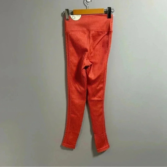 Offline by Aerie Seamless Leggings - Picture 2 of 5